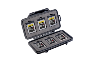 0965-micro-memory-card-case-pelican